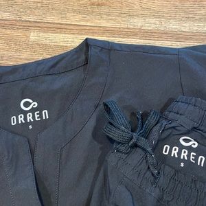 Orren scrub set black